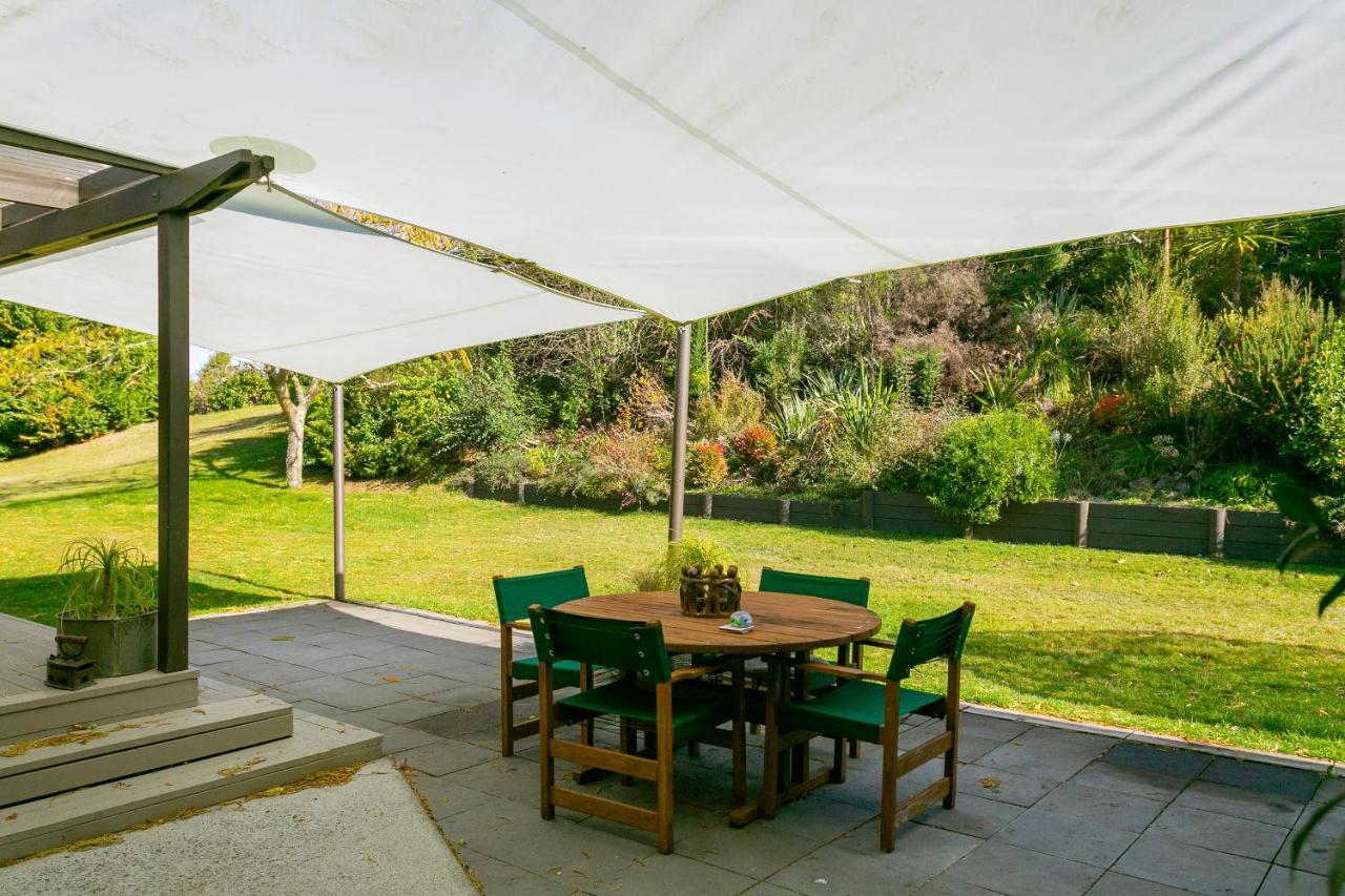 Lupin Lodge Bed & Breakfast Taupo Exterior foto